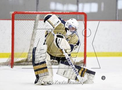 Thumbnail 3 in Notre Dame Catholic @ Xavier photogallery.