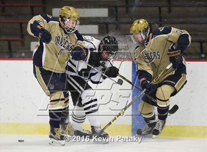 Thumbnail 3 in Notre Dame Catholic @ Xavier photogallery.