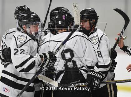 Thumbnail 3 in Notre Dame Catholic @ Xavier photogallery.