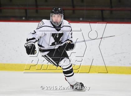 Thumbnail 3 in Notre Dame Catholic @ Xavier photogallery.