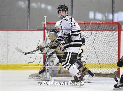 Thumbnail 2 in Notre Dame Catholic @ Xavier photogallery.