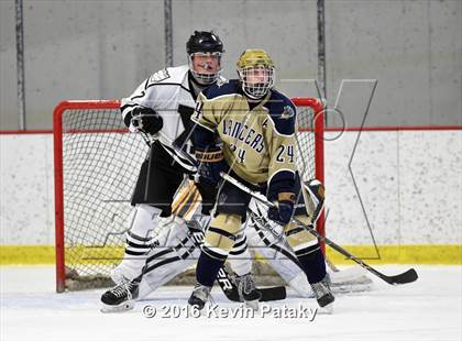 Thumbnail 3 in Notre Dame Catholic @ Xavier photogallery.