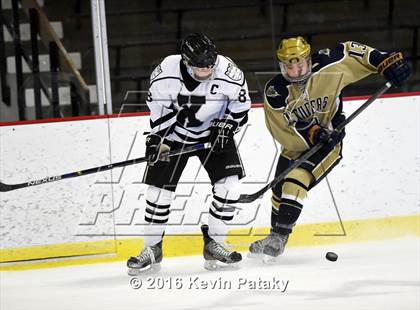 Thumbnail 3 in Notre Dame Catholic @ Xavier photogallery.
