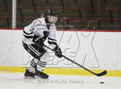 Thumbnail 1 in Notre Dame Catholic @ Xavier photogallery.