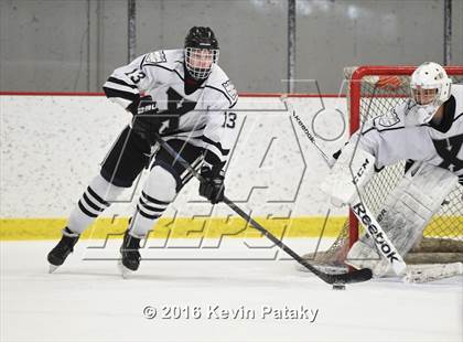 Thumbnail 2 in Notre Dame Catholic @ Xavier photogallery.