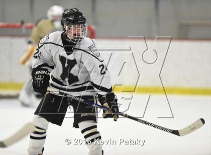 Thumbnail 3 in Notre Dame Catholic @ Xavier photogallery.