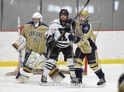 Thumbnail 2 in Notre Dame Catholic @ Xavier photogallery.