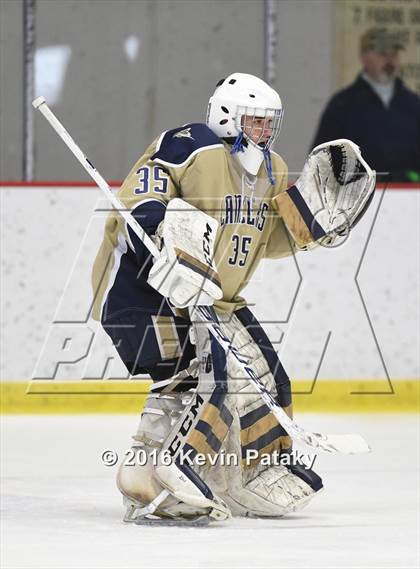 Thumbnail 3 in Notre Dame Catholic @ Xavier photogallery.
