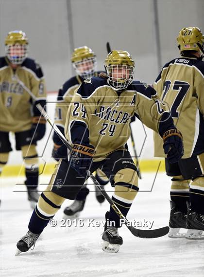 Thumbnail 1 in Notre Dame Catholic @ Xavier photogallery.