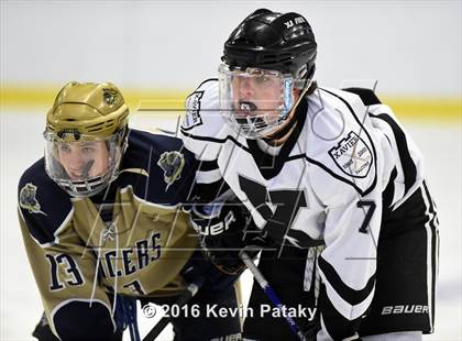 Thumbnail 1 in Notre Dame Catholic @ Xavier photogallery.