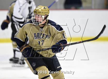 Thumbnail 2 in Notre Dame Catholic @ Xavier photogallery.