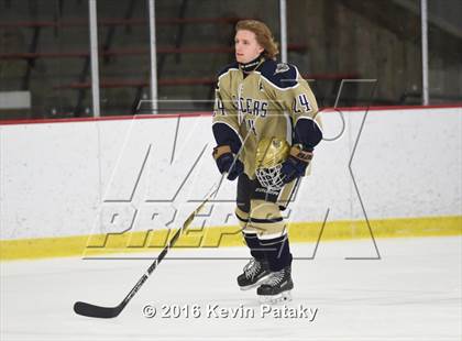 Thumbnail 1 in Notre Dame Catholic @ Xavier photogallery.