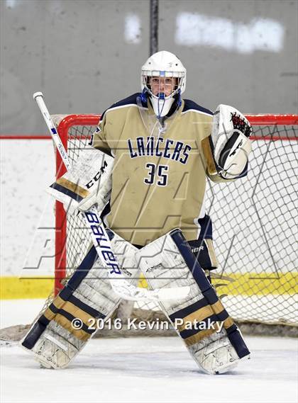 Thumbnail 3 in Notre Dame Catholic @ Xavier photogallery.
