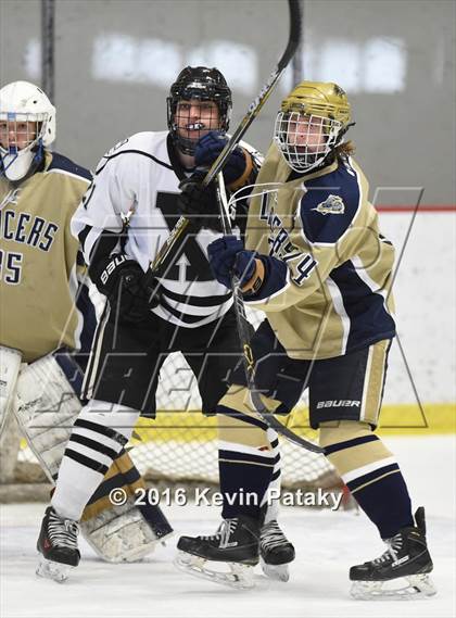 Thumbnail 3 in Notre Dame Catholic @ Xavier photogallery.