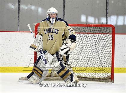 Thumbnail 2 in Notre Dame Catholic @ Xavier photogallery.