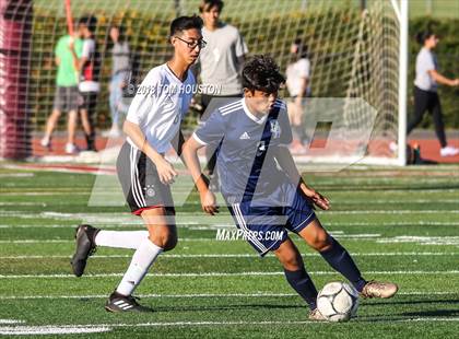 Thumbnail 1 in Rowland @ Covina photogallery.
