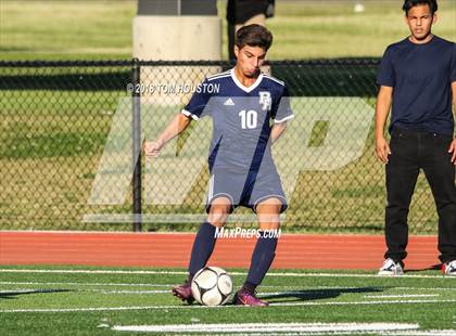 Thumbnail 1 in Rowland @ Covina photogallery.