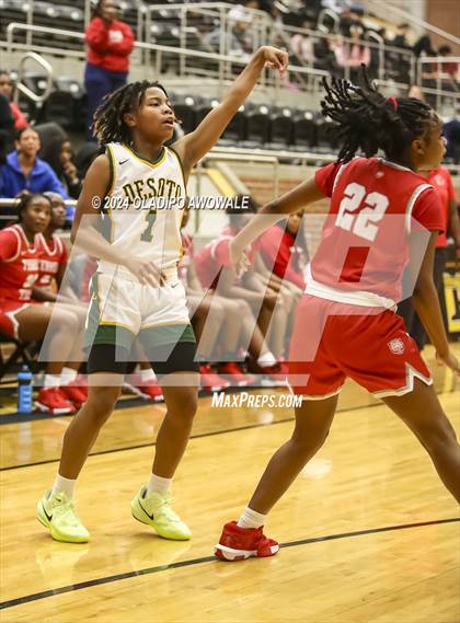 Thumbnail 1 in Terrell @ DeSoto (Forney Tournament) photogallery.