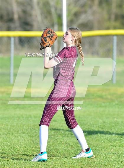 Thumbnail 2 in Early @ Millsap photogallery.