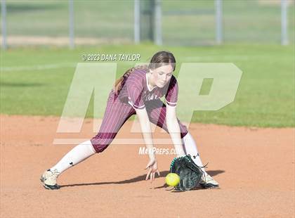 Thumbnail 2 in Early @ Millsap photogallery.