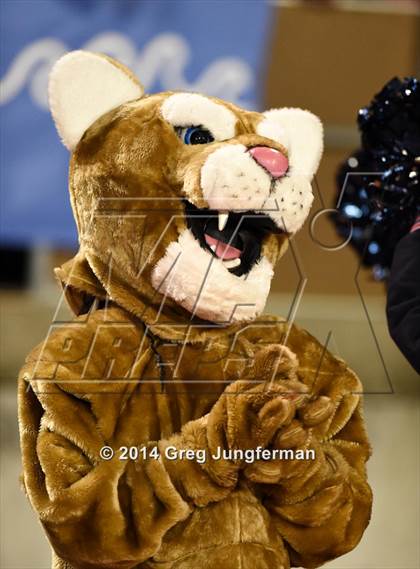 Thumbnail 3 in Campolindo vs. Marin Catholic (CIF NCS D3 Final) photogallery.