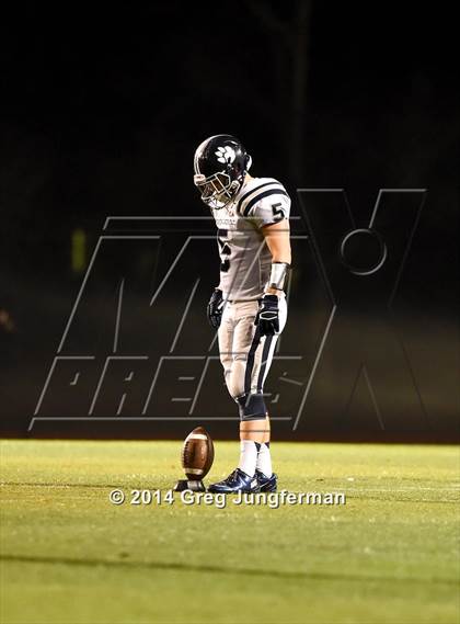 Thumbnail 3 in Campolindo vs. Marin Catholic (CIF NCS D3 Final) photogallery.
