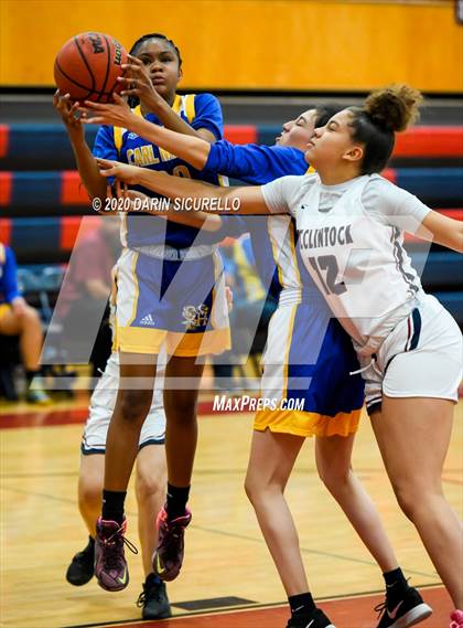 Thumbnail 3 in Carl Hayden Community @ McClintock photogallery.