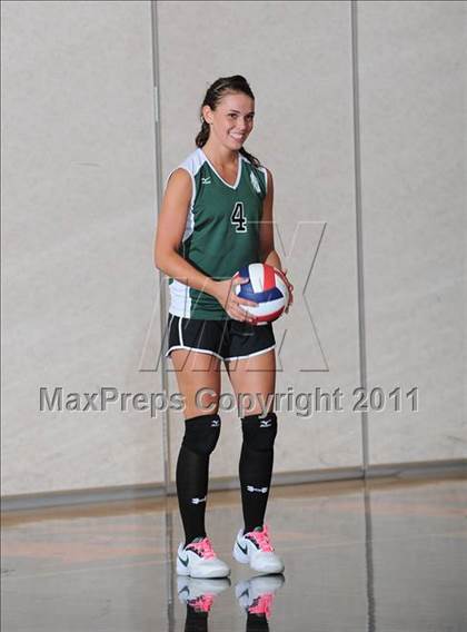 Thumbnail 1 in Siren vs. Webster photogallery.