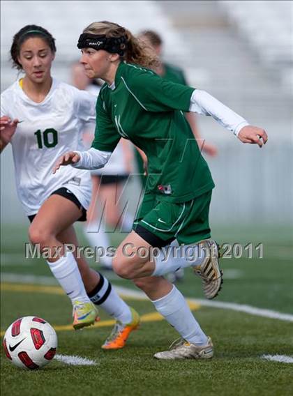 Thumbnail 2 in St. Mary's vs Ponderosa (California Classic) photogallery.