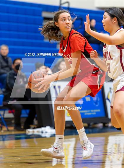 Thumbnail 3 in Lowell vs. Burlingame photogallery.