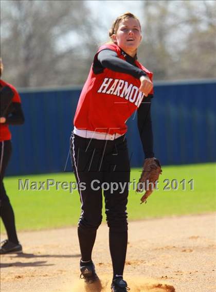 Thumbnail 2 in North Lamar vs. Harmony photogallery.