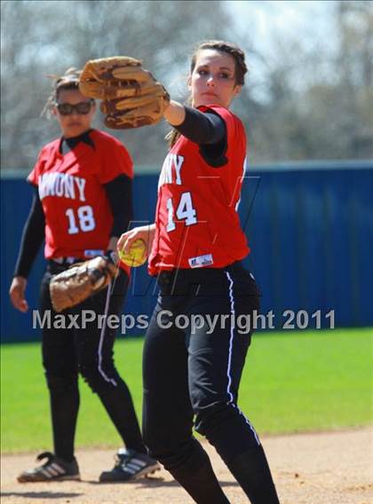 Thumbnail 3 in North Lamar vs. Harmony photogallery.