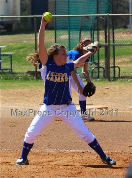 Thumbnail 3 in North Lamar vs. Harmony photogallery.