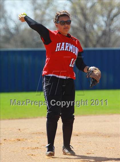 Thumbnail 2 in North Lamar vs. Harmony photogallery.
