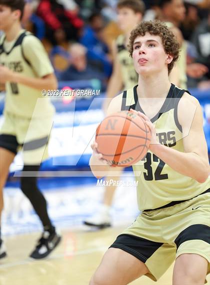Thumbnail 2 in Noblesville @ Hamilton Southeastern photogallery.