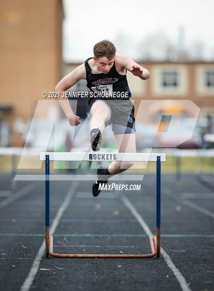 Thumbnail 1 in Shelby County 5-Way Track Meet photogallery.