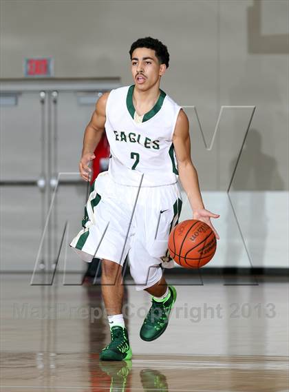 Thumbnail 3 in Fort Bend Bush vs. DeSoto (McDonald's Texas Invitational) photogallery.
