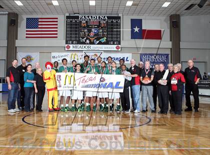 Thumbnail 2 in Fort Bend Bush vs. DeSoto (McDonald's Texas Invitational) photogallery.