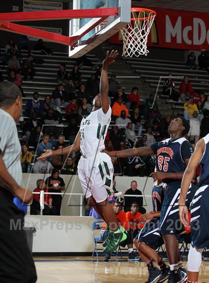 Thumbnail 2 in Fort Bend Bush vs. DeSoto (McDonald's Texas Invitational) photogallery.