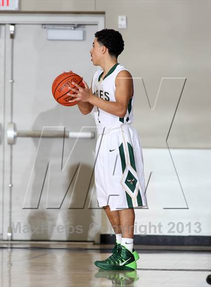 Thumbnail 3 in Fort Bend Bush vs. DeSoto (McDonald's Texas Invitational) photogallery.