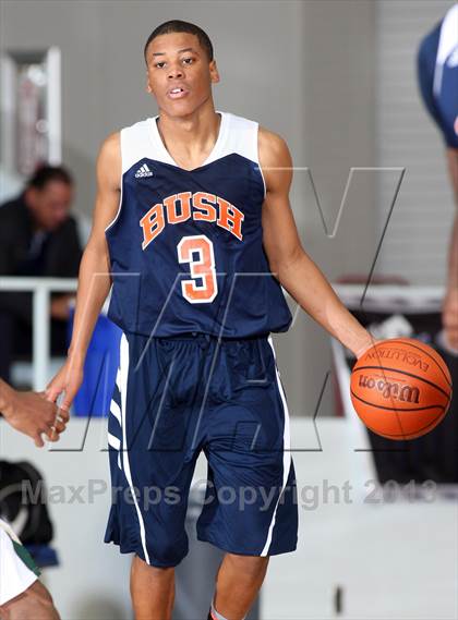 Thumbnail 2 in Fort Bend Bush vs. DeSoto (McDonald's Texas Invitational) photogallery.