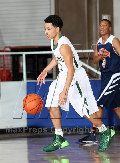 Thumbnail 3 in Fort Bend Bush vs. DeSoto (McDonald's Texas Invitational) photogallery.
