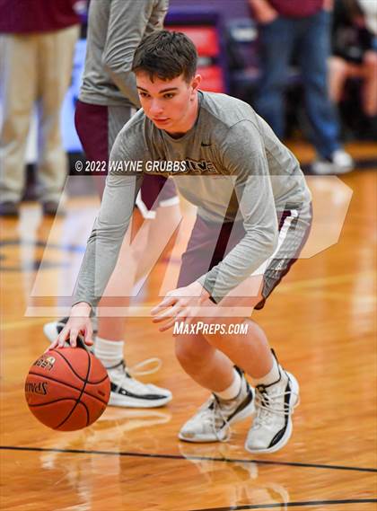 Thumbnail 1 in White Oak @ Tatum (UIL 3A Region 2 Quarterfinal) photogallery.