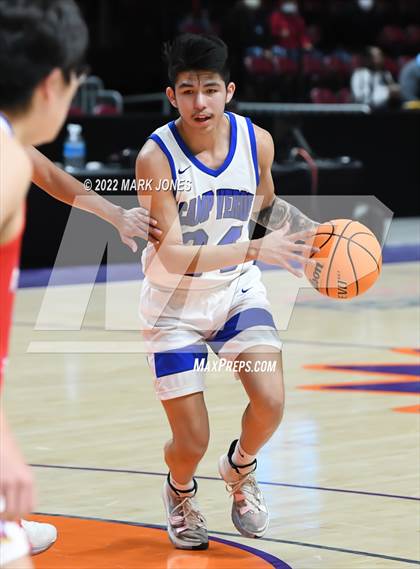 Thumbnail 1 in Holbrook vs. Camp Verde (AIA 3A Quarterfinal) photogallery.