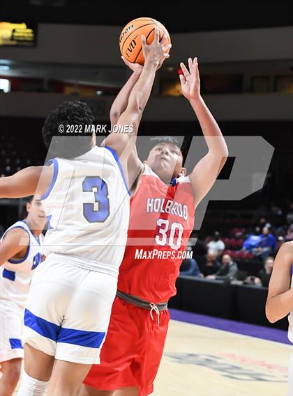 Thumbnail 1 in Holbrook vs. Camp Verde (AIA 3A Quarterfinal) photogallery.
