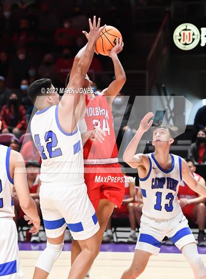 Thumbnail 2 in Holbrook vs. Camp Verde (AIA 3A Quarterfinal) photogallery.