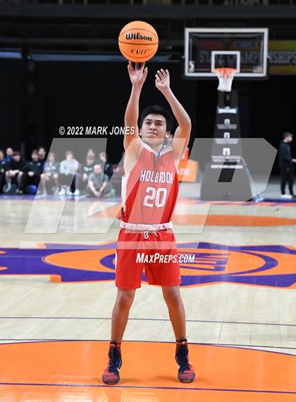 Thumbnail 2 in Holbrook vs. Camp Verde (AIA 3A Quarterfinal) photogallery.