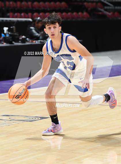 Thumbnail 2 in Holbrook vs. Camp Verde (AIA 3A Quarterfinal) photogallery.