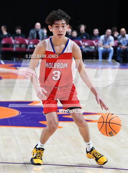 Thumbnail 3 in Holbrook vs. Camp Verde (AIA 3A Quarterfinal) photogallery.