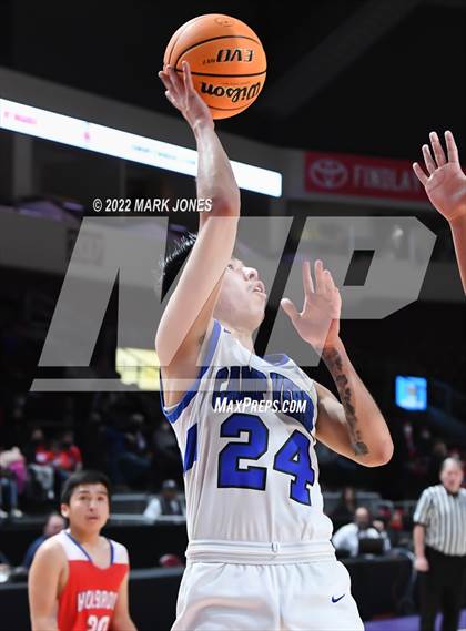Thumbnail 1 in Holbrook vs. Camp Verde (AIA 3A Quarterfinal) photogallery.